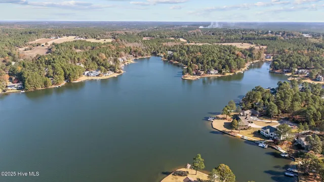 $1,175,000 | 122 Clay Circle, West End, NC 27376