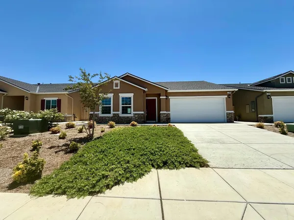 $344,900 | 1204 East Orange Street, Avenal, CA 93204