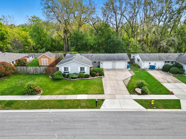 $279,000 | 1437 Madison Avenue, Dyer, IN 46311