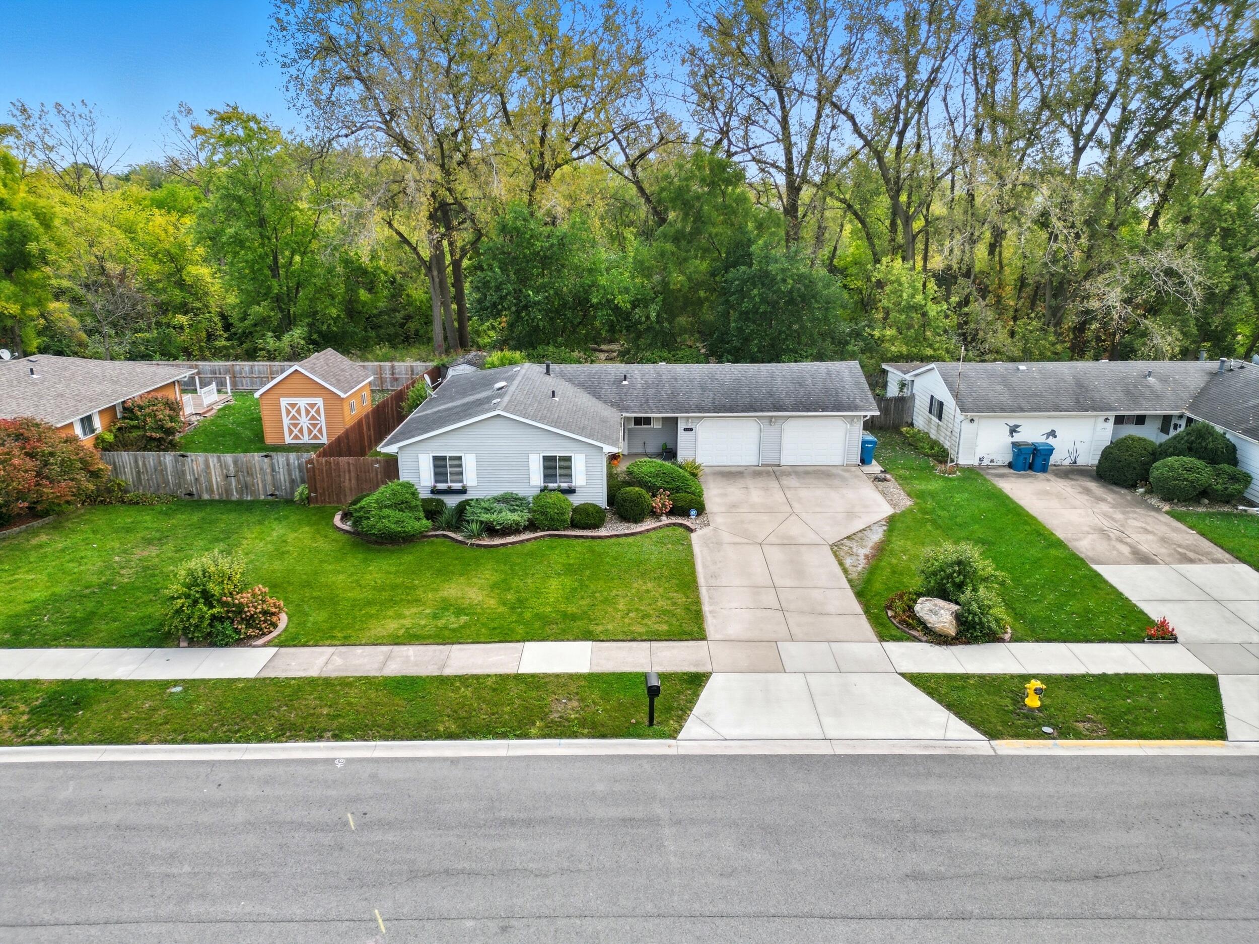 1437 Madison Avenue Dyer, IN 46311 - Photo 3 of 25 a aerial view of a house