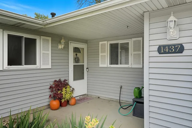 $279,000 | 1437 Madison Avenue, Dyer, IN 46311