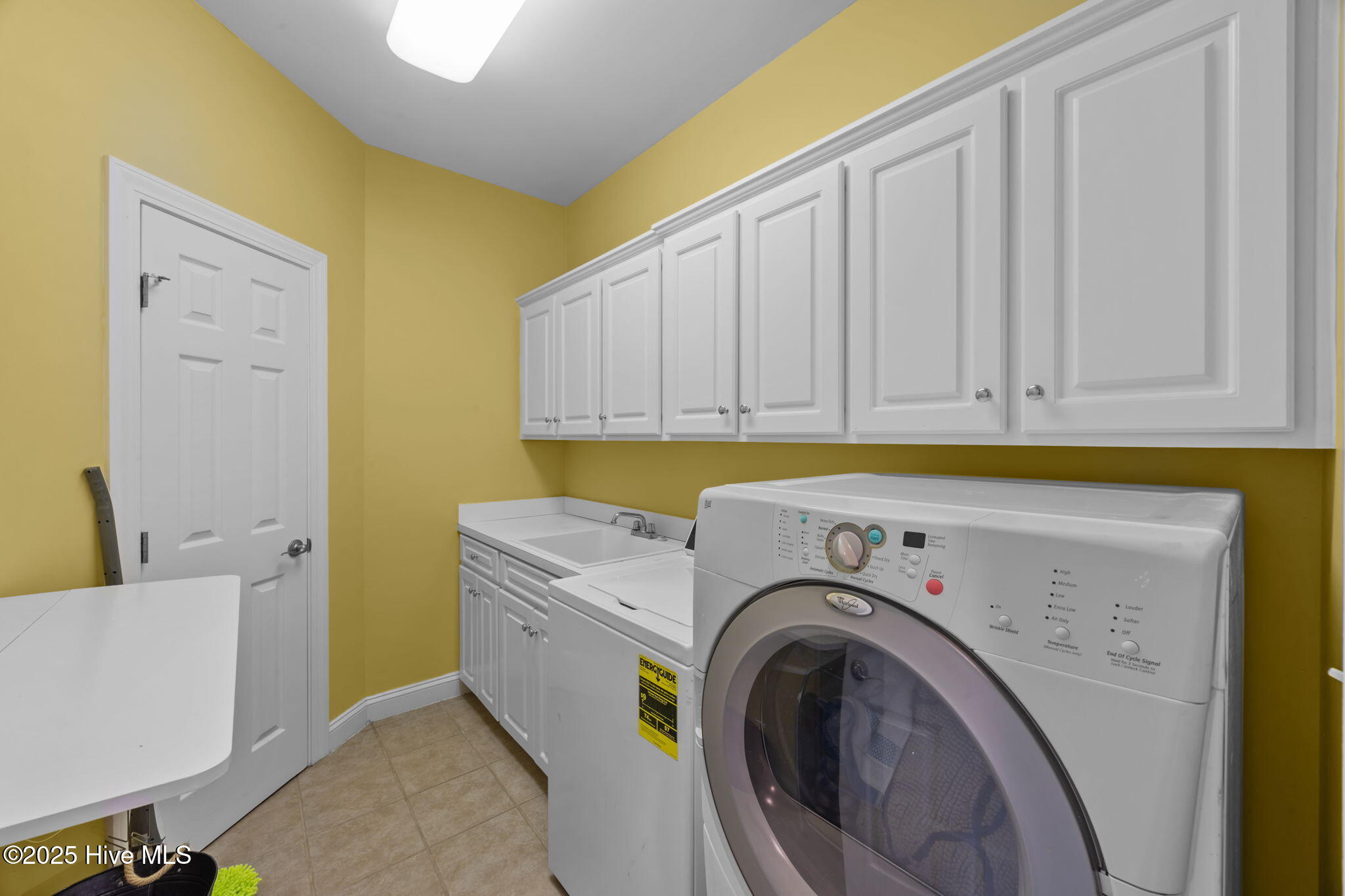 205 Emmen Road New Bern, NC 28562 - Photo 17 of 46 28-web-or-mls-0C0A5641