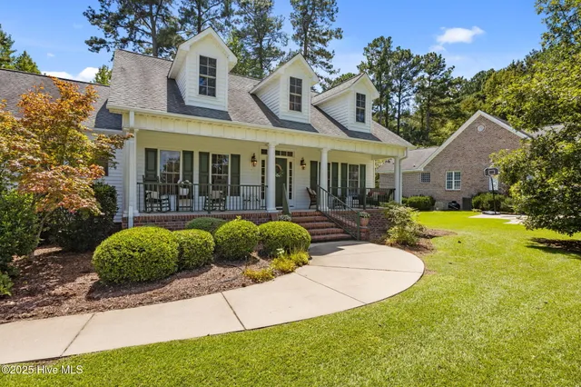 $600,000 | 205 Emmen Road, New Bern, NC 28562
