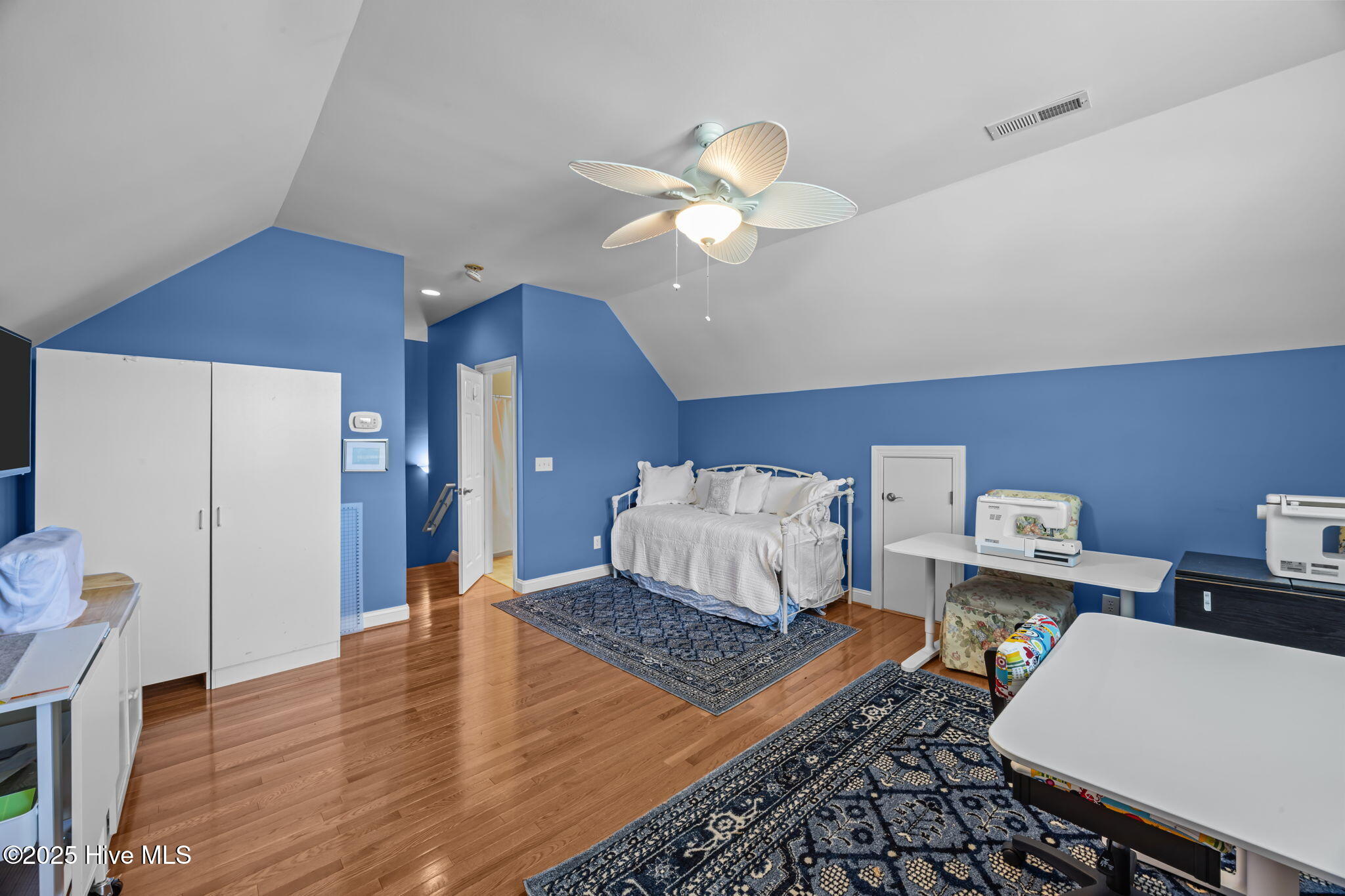 205 Emmen Road New Bern, NC 28562 - Photo 29 of 46 30-web-or-mls-0C0A5647