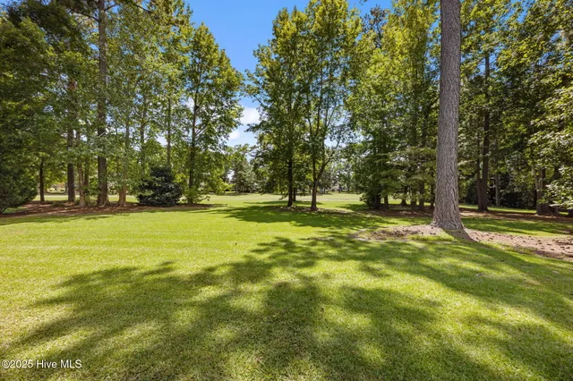 $600,000 | 205 Emmen Road, New Bern, NC 28562