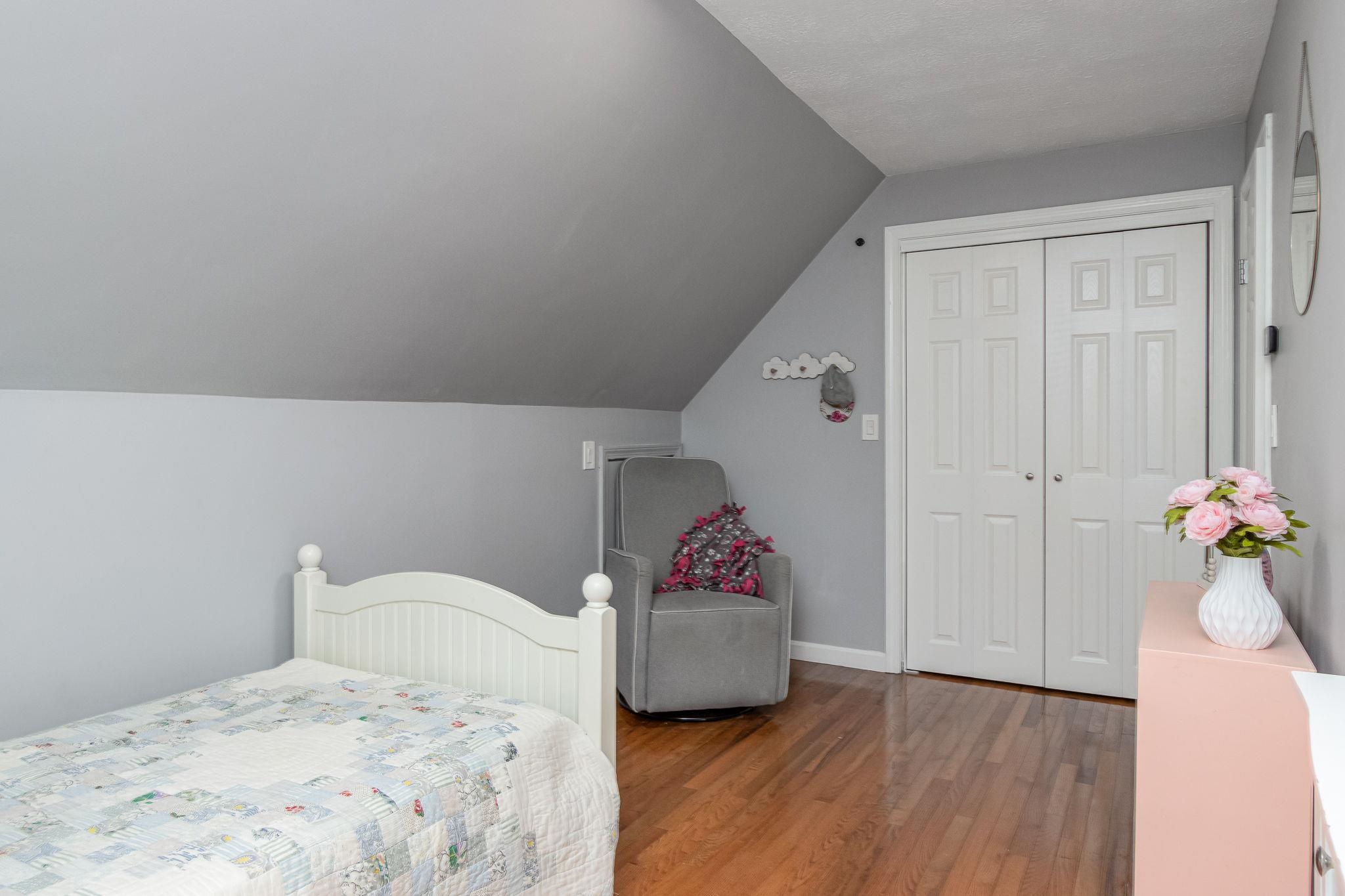 68 Benjamin Street Manchester, NH 03109 - Photo 23 of 37