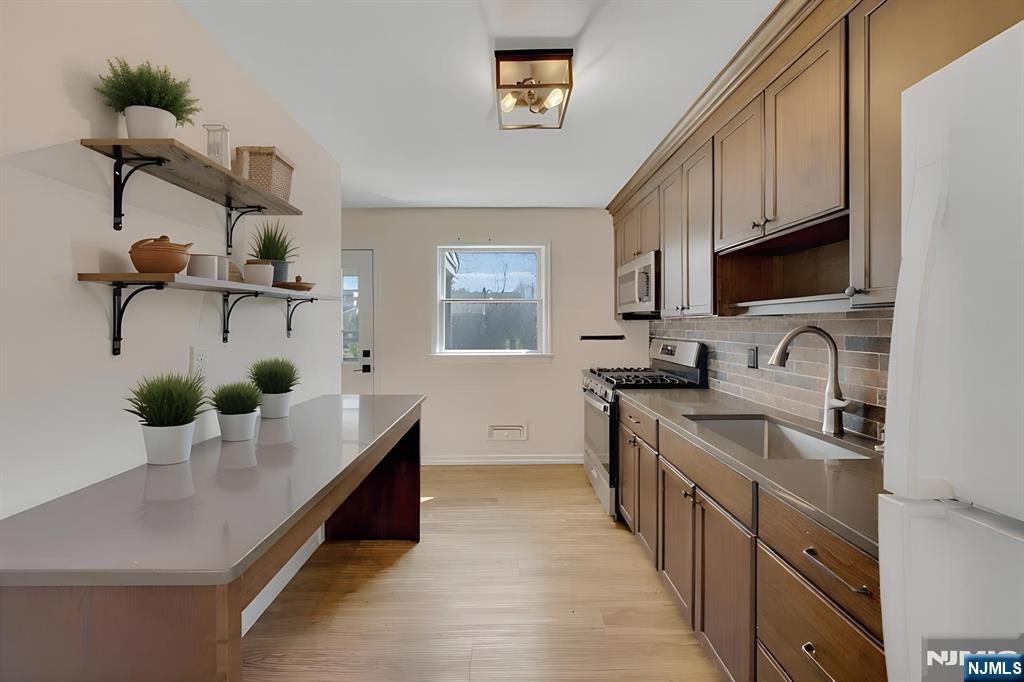 20 Kievit Road Wayne, NJ 07470 - Photo 18 of 49
