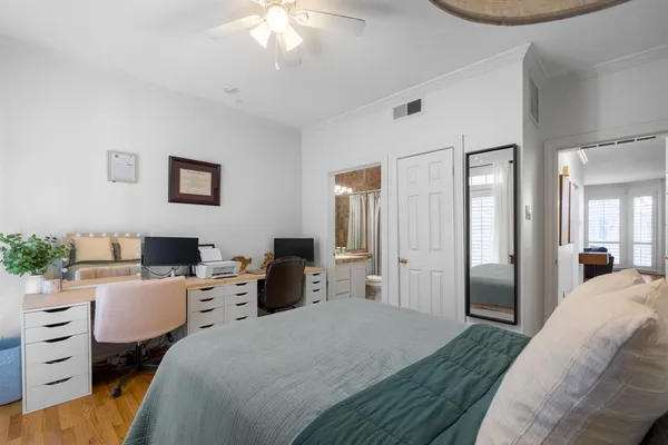 $2,600 | 3208 Cole Avenue, Unit 1111, Dallas, TX 75204