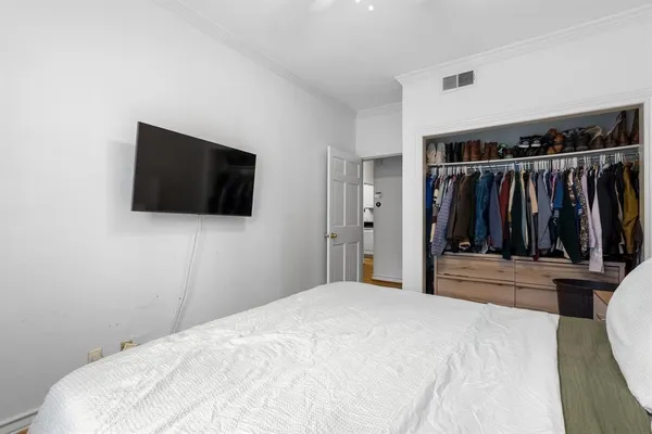 $2,600 | 3208 Cole Avenue, Unit 1111, Dallas, TX 75204