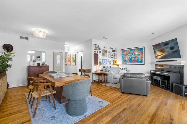 $2,600 | 3208 Cole Avenue, Unit 1111, Dallas, TX 75204