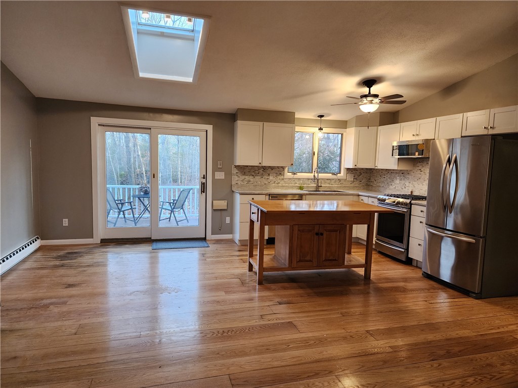 141 Pound Road Glocester, RI 02814 - Photo 3 of 20
