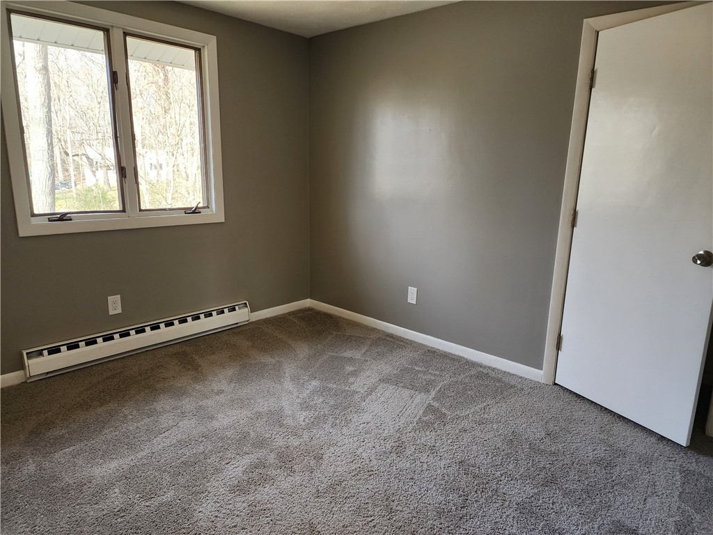 141 Pound Road Glocester, RI 02814 - Photo 9 of 20