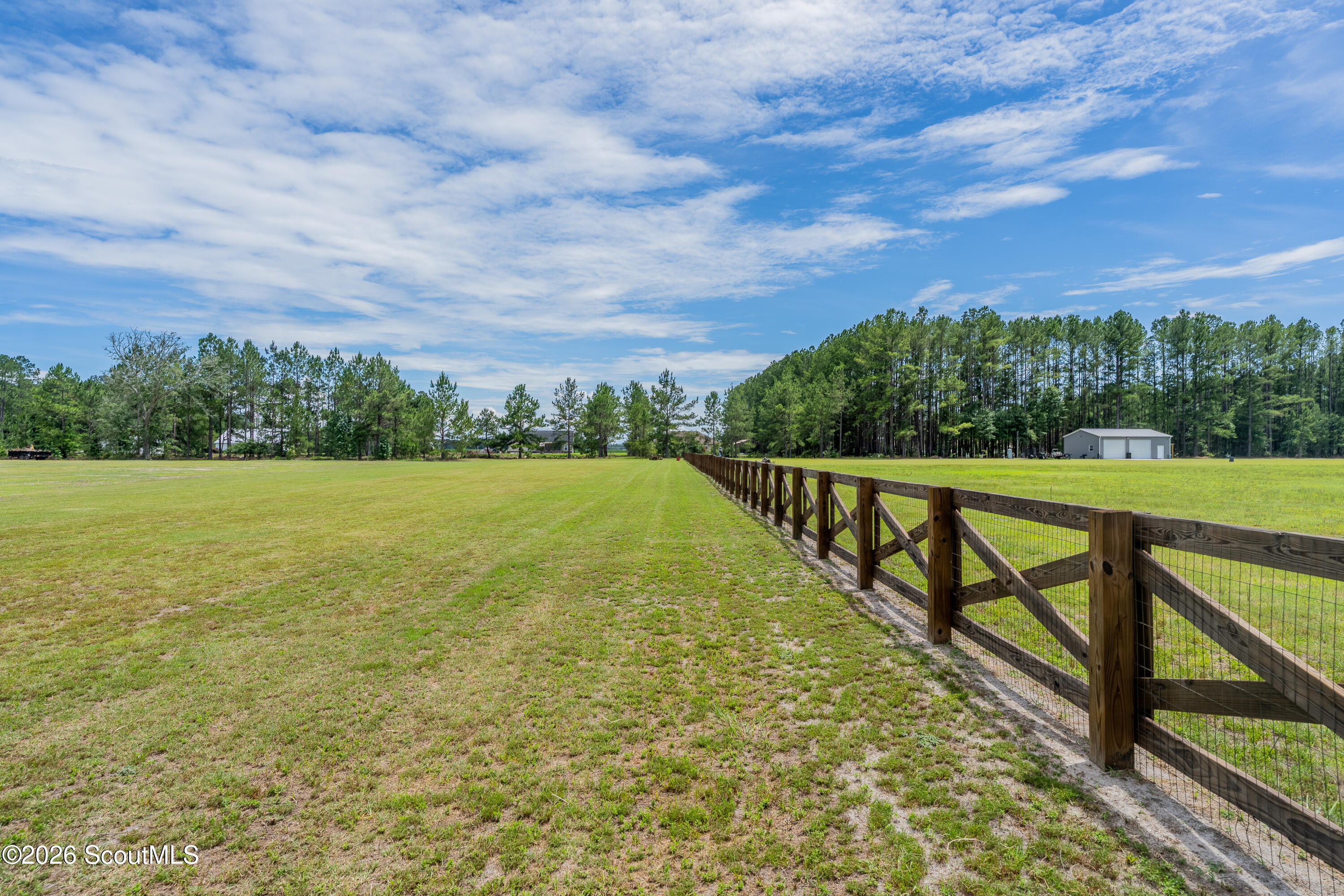 6380 Youmans Chapel Road Blackshear, GA 31516 - Photo 3 of 22