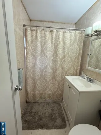$2,500 | 180 Hillside Avenue, Unit K1, Leonia, NJ 07605
