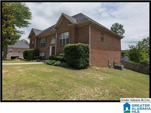 123 Magnolia Ridge Circle Chelsea, AL 35043 - Photo 2 of 23 Gallery Image 2