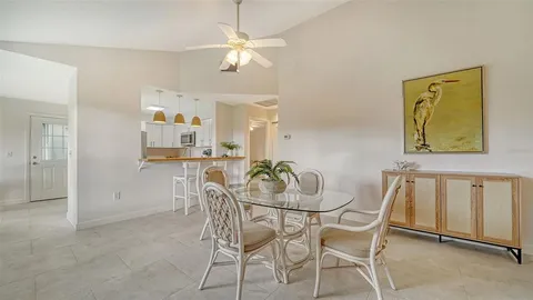 $285,000 | 6467 Carrington Circle, Unit 43, Sarasota, FL 34238