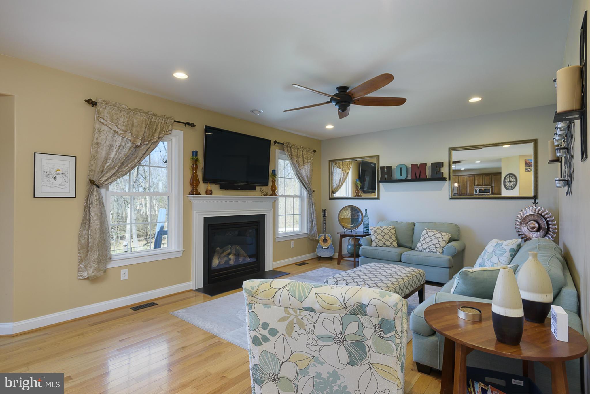 444 Neepier Road Catonsville, MD 21228 - Photo 12 of 29 Family Room w/gas fireplace