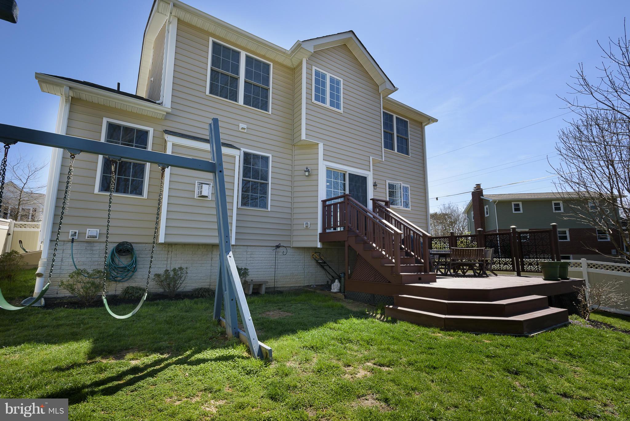 444 Neepier Road Catonsville, MD 21228 - Photo 29 of 29 Deck