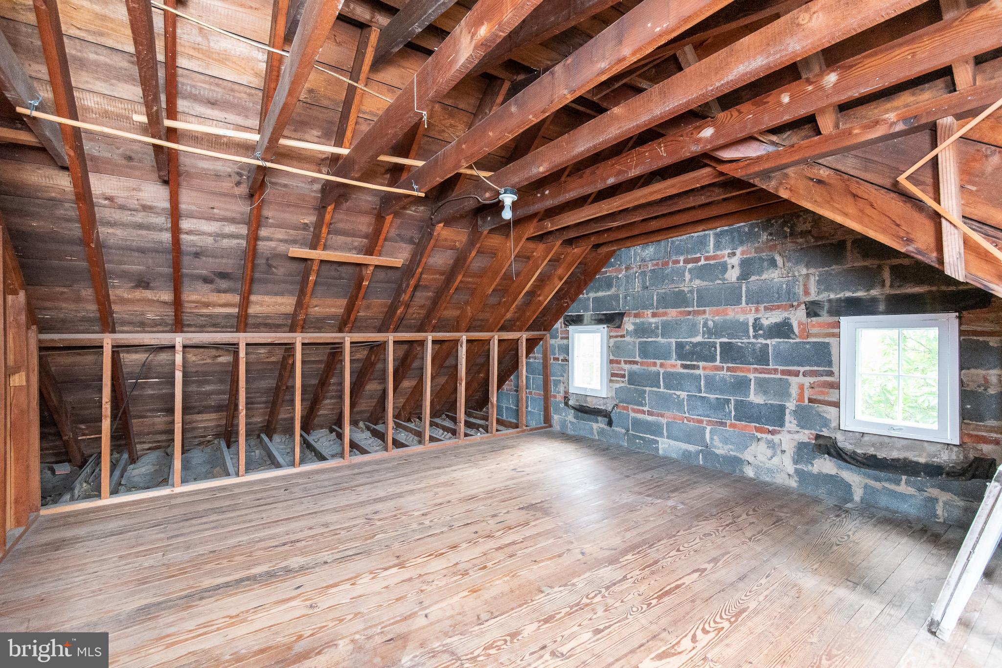 344 Broadmoor Road Baltimore, MD 21212 - Photo 30 of 44 Attic Storage