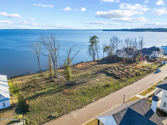 $489,000 | 113 North Natchez Drive, Madison, MS 39110