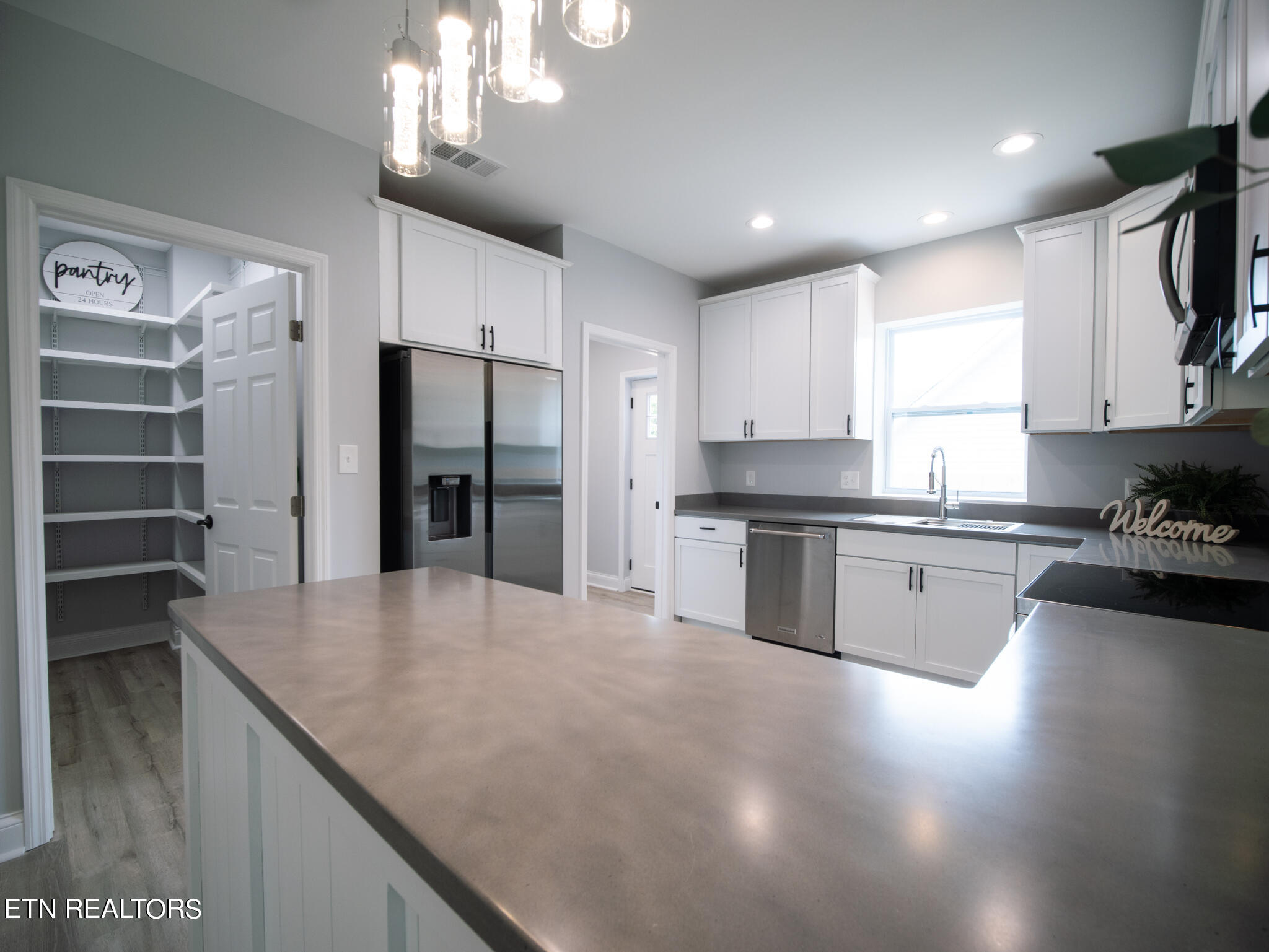 142 South Purdue Avenue Oak Ridge, TN 37830 - Photo 13 of 50 Kitchen