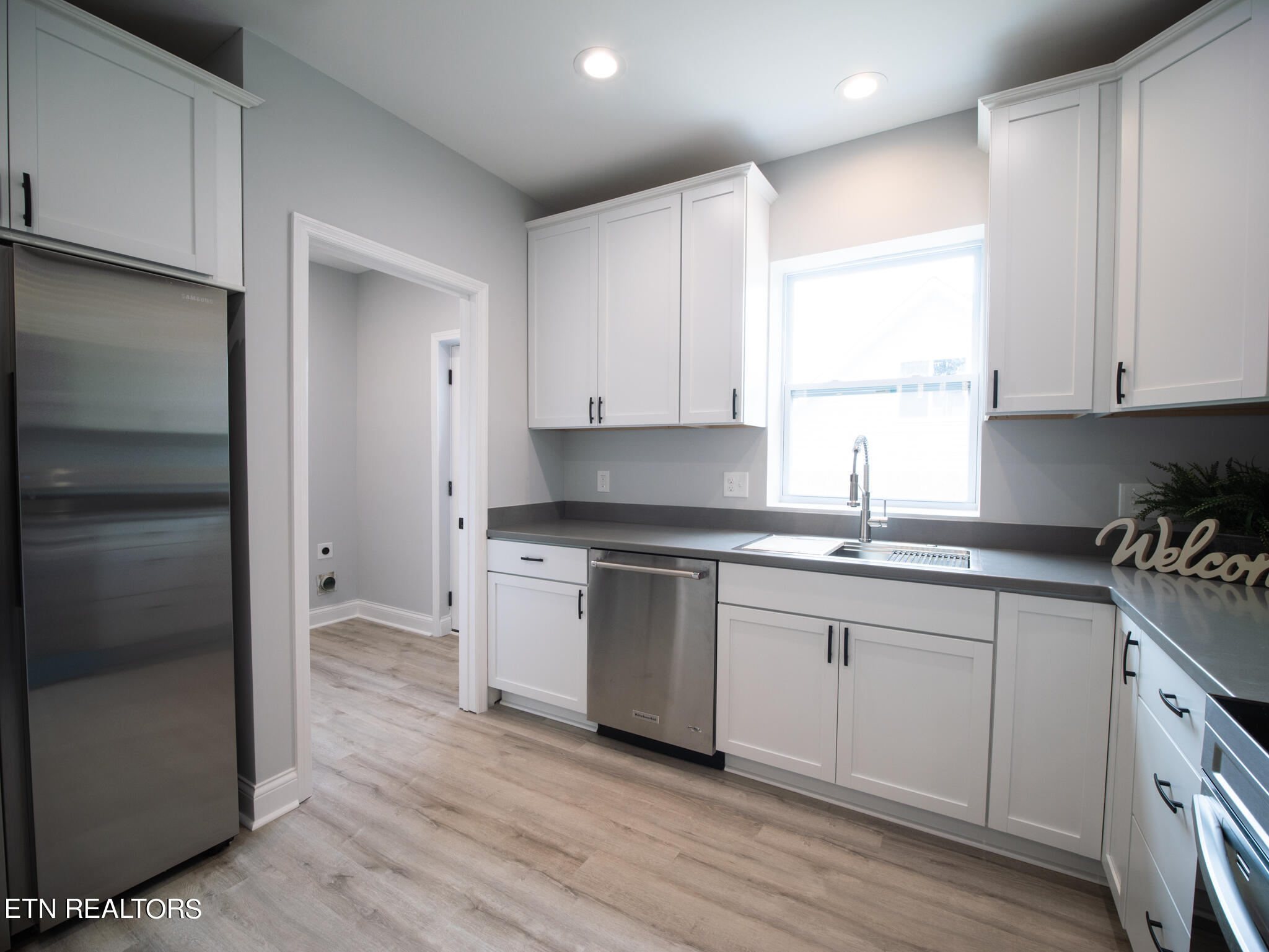 142 South Purdue Avenue Oak Ridge, TN 37830 - Photo 17 of 50 Kitchen
