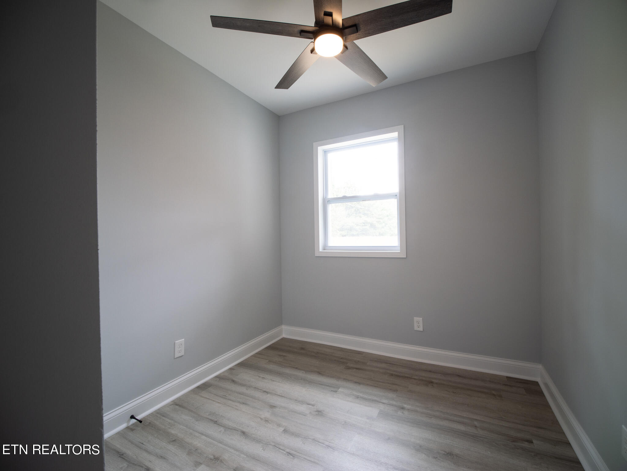 142 South Purdue Avenue Oak Ridge, TN 37830 - Photo 28 of 50 Bedroom 2