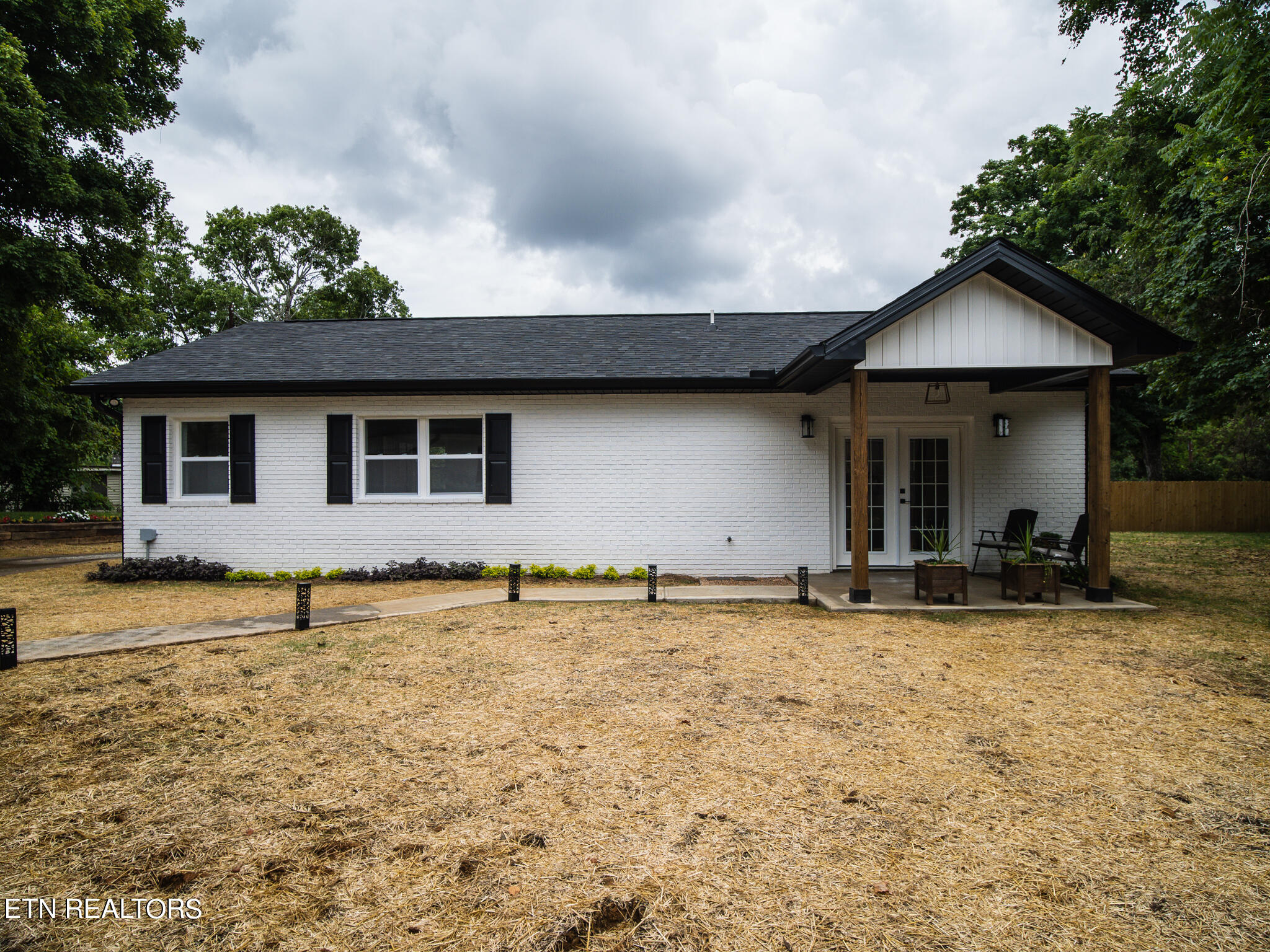 142 South Purdue Avenue Oak Ridge, TN 37830 - Photo 47 of 50 Backyard