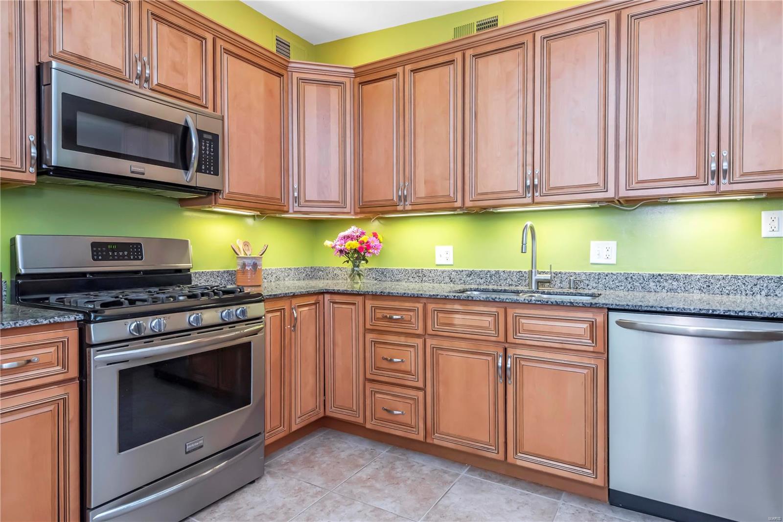 2425 St Giles Road St. Louis, MO 63122 - Photo 9 of 30