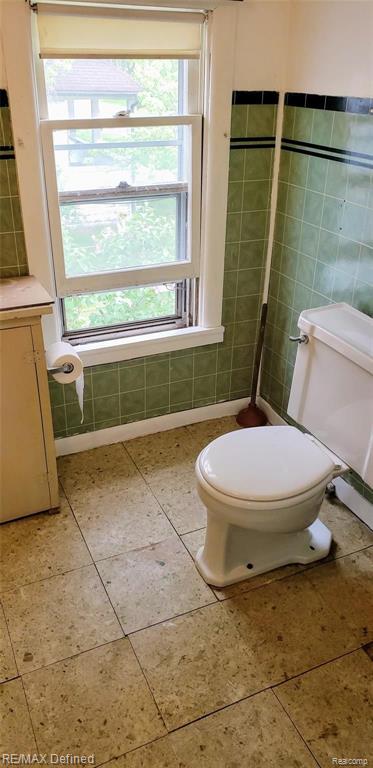470 West George Avenue Hazel Park, MI 48030 - Photo 19 of 23