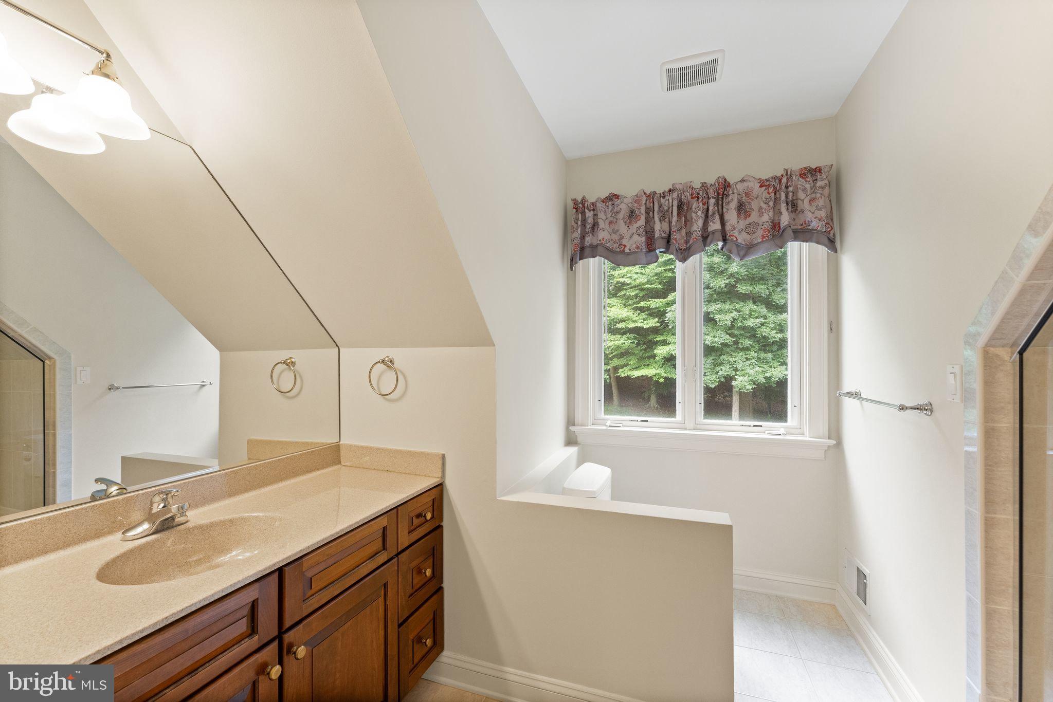 11106 South Glen Road Potomac, MD 20854 - Photo 25 of 38 Gallery Image 25