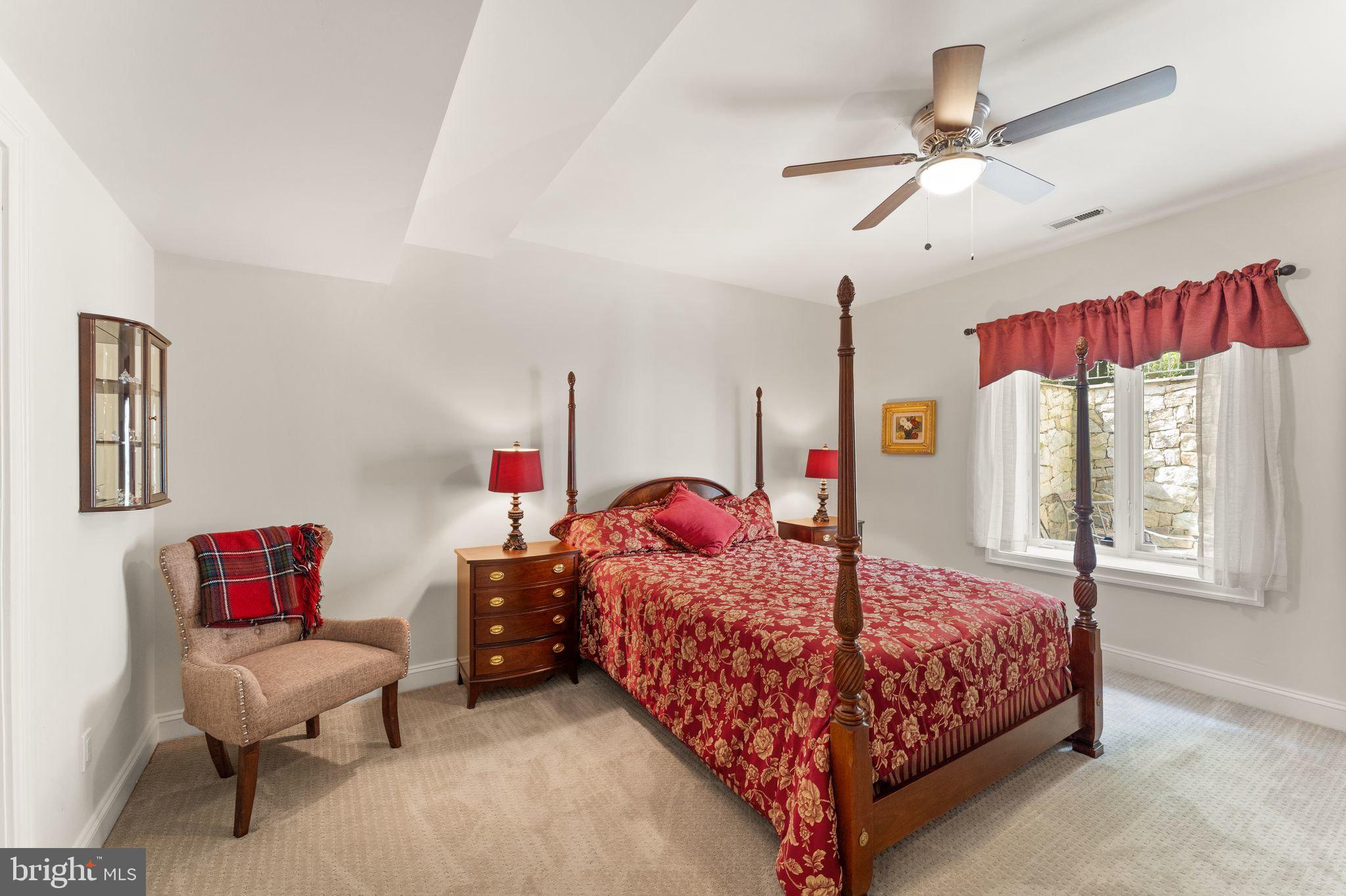 11106 South Glen Road Potomac, MD 20854 - Photo 29 of 38 Gallery Image 29
