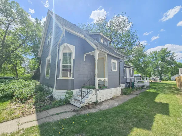 $55,000 | 249 Hollett Street, Tracy, MN 56175