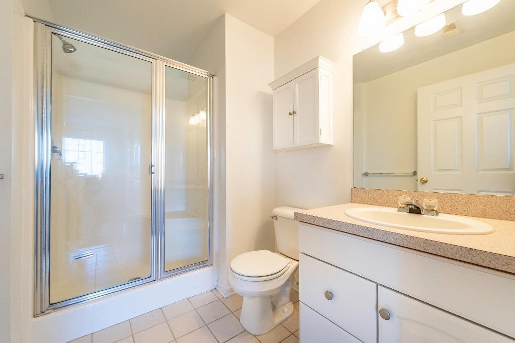 1236 Joyce Lane, Unit 27 Ann Arbor, MI 48103 - Photo 13 of 22 2613c327-7e1f-42a8-bdf9-0c1d30d96670.jpg