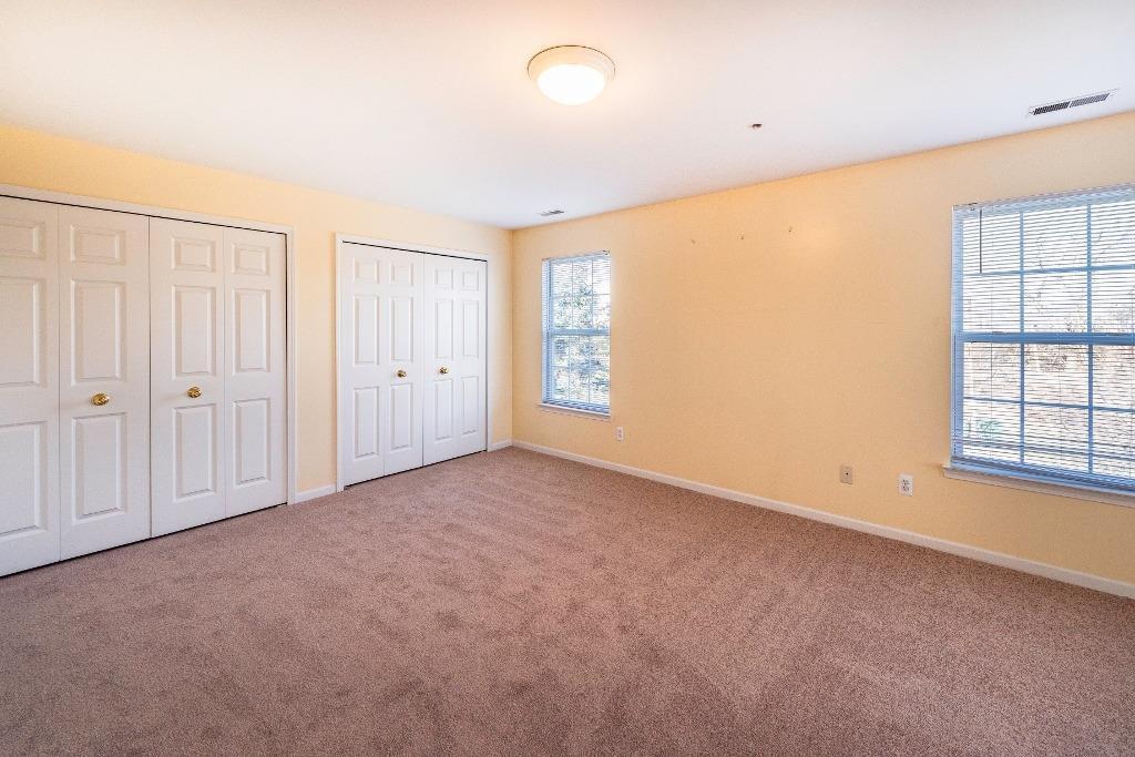 1236 Joyce Lane, Unit 27 Ann Arbor, MI 48103 - Photo 19 of 22 b8225c5c-a82d-4628-a9b9-861342091e43.jpg