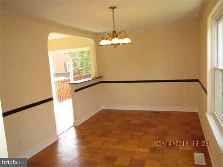 11114 Greiner Road Philadelphia, PA 19116 - Photo 7 of 25 Dining Room