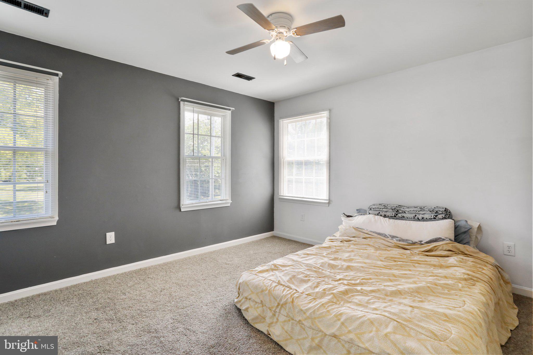 124 East 18th Street Front Royal, VA 22630 - Photo 15 of 35
