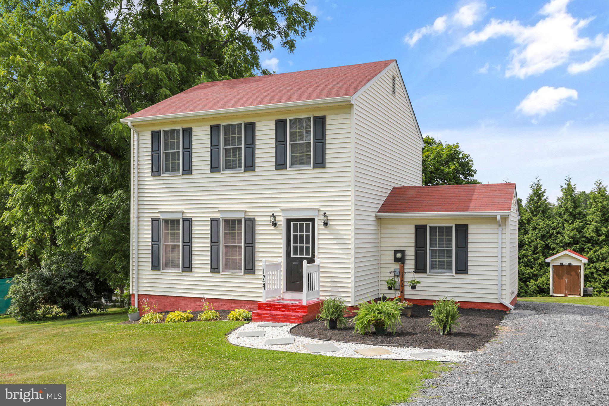 124 East 18th Street Front Royal, VA 22630 - Photo 27 of 35