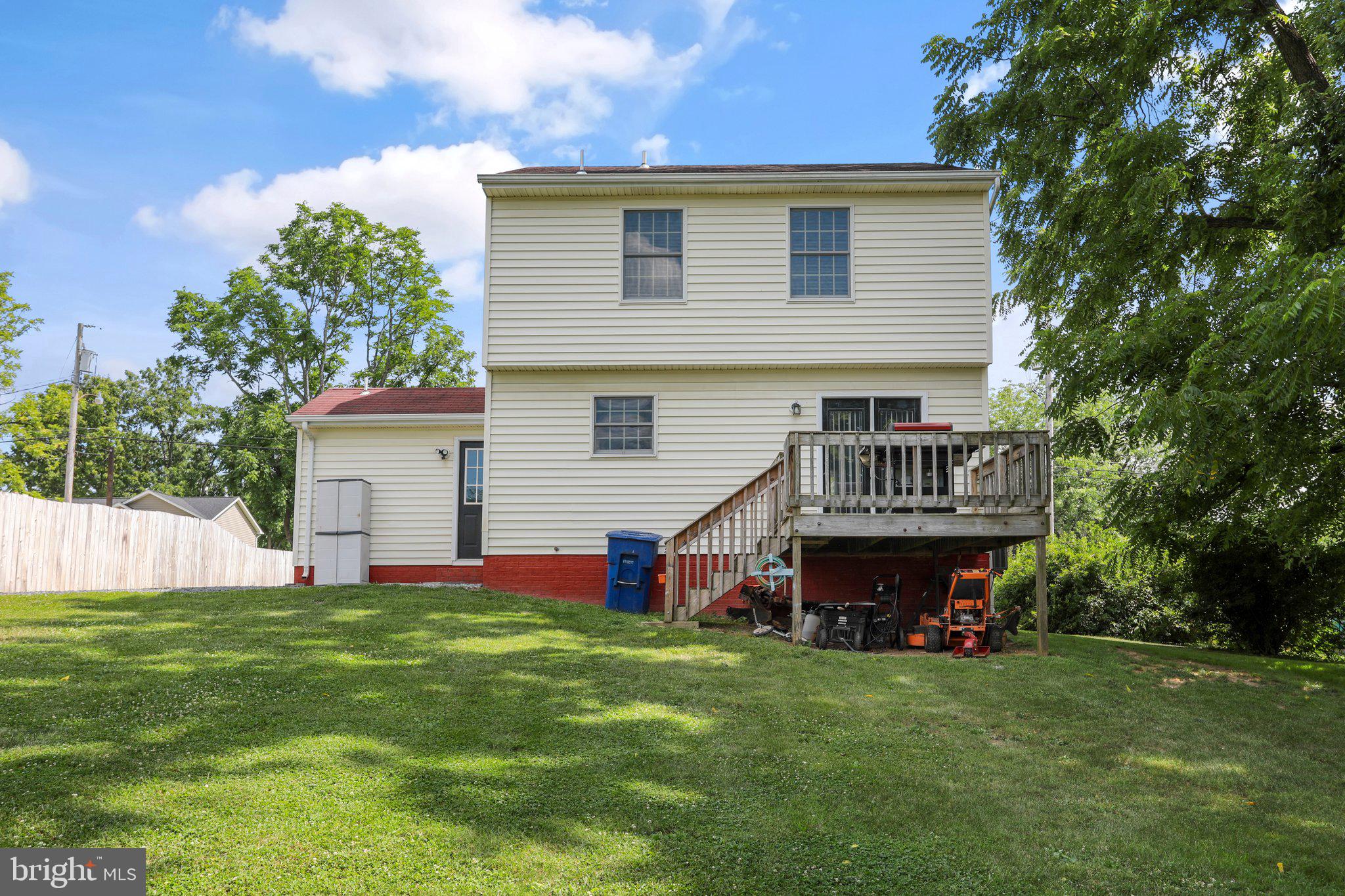 124 East 18th Street Front Royal, VA 22630 - Photo 28 of 35