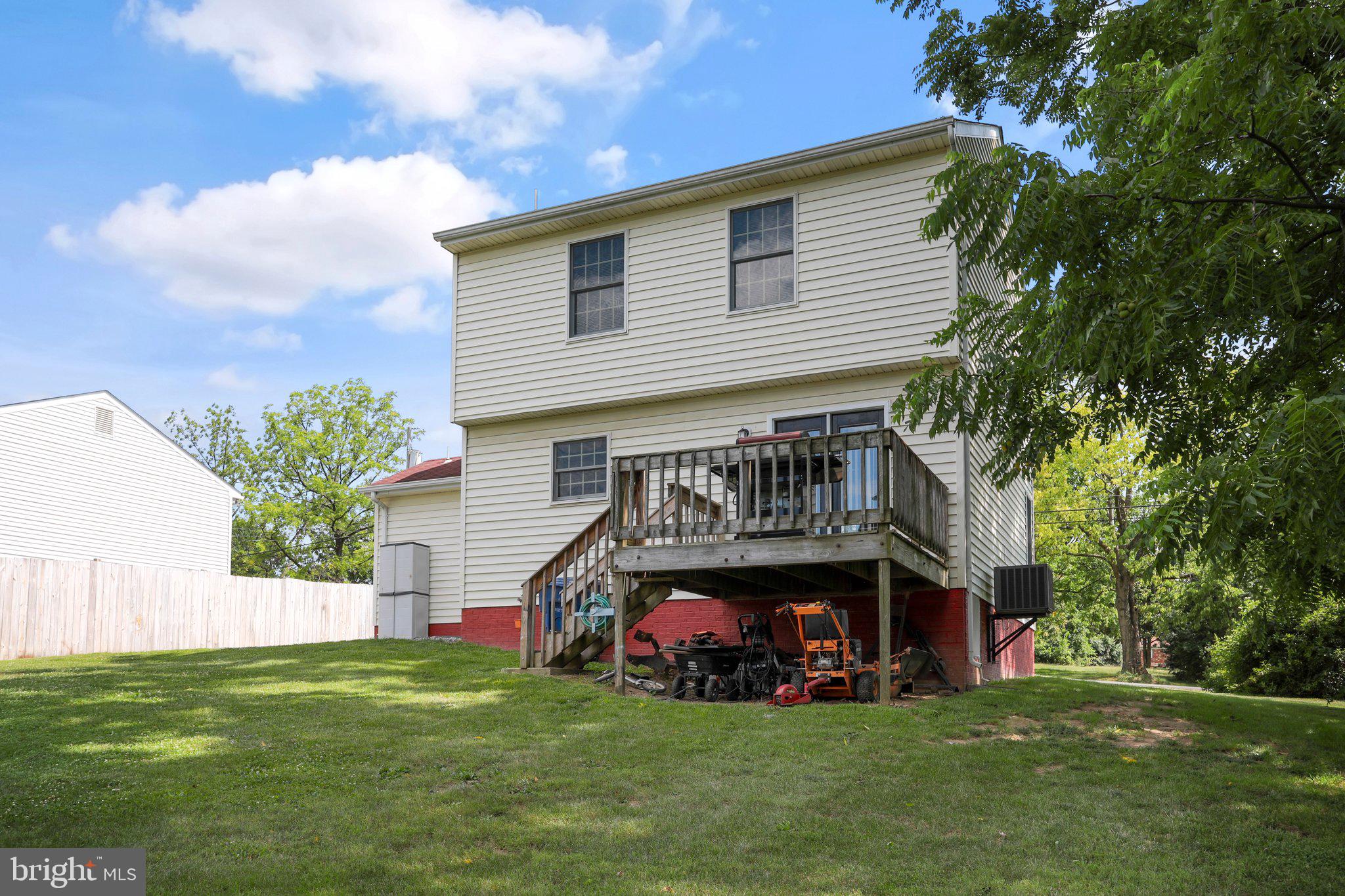 124 East 18th Street Front Royal, VA 22630 - Photo 31 of 35