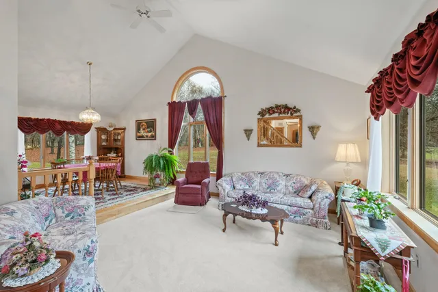 $729,000 | 13 Stackpole Road, Barnard, VT 05032