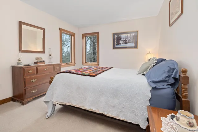 $729,000 | 13 Stackpole Road, Barnard, VT 05032