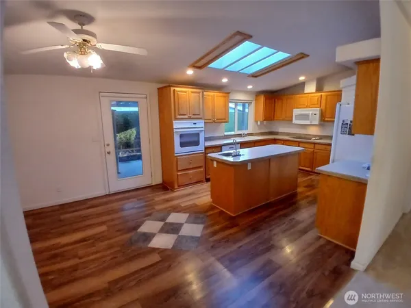 $309,950 | 5702 90th St Court East, Unit 173, Puyallup, WA 98371