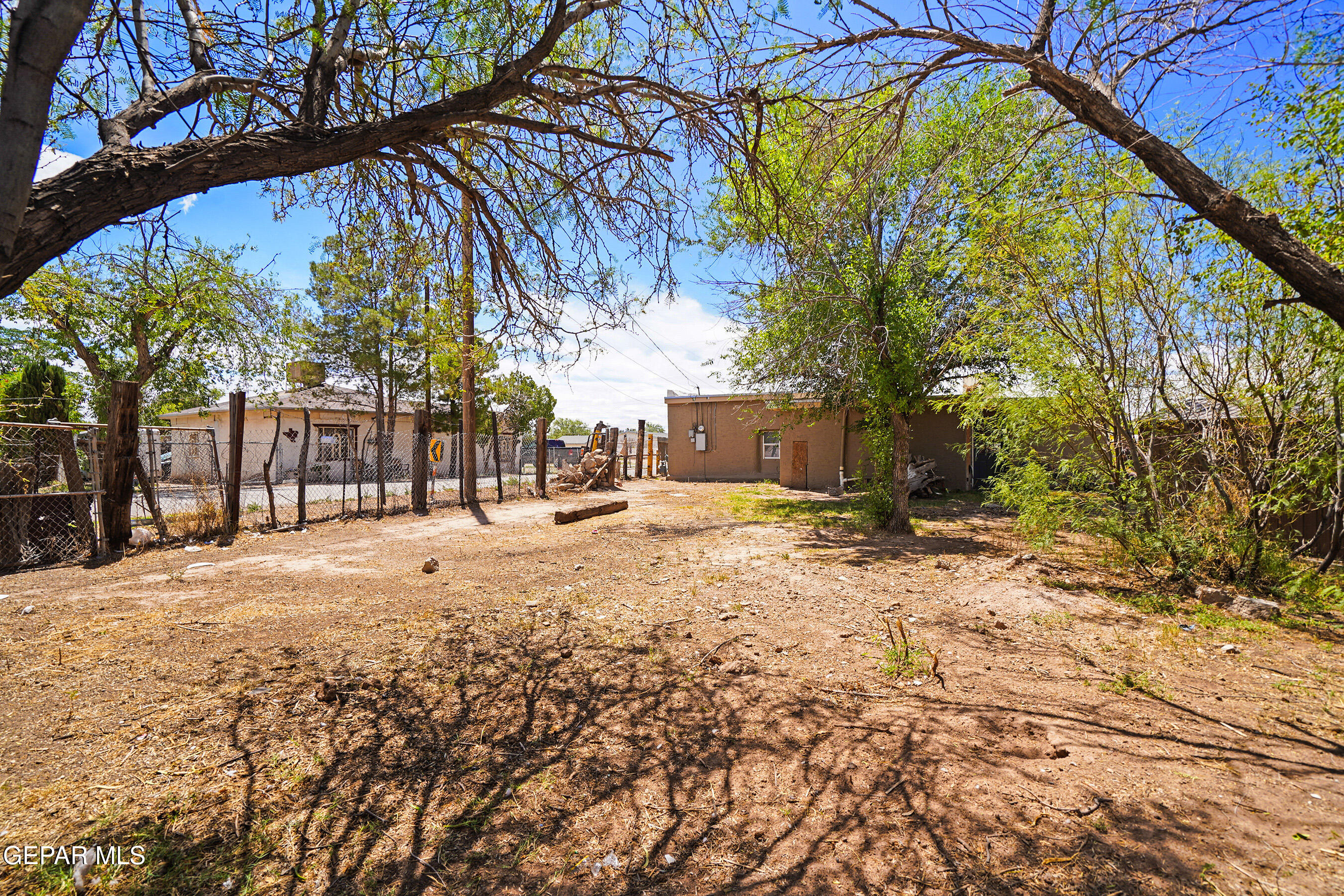 507 Nicholas Road Socorro, TX 79927 - Photo 6 of 11 DSC09541