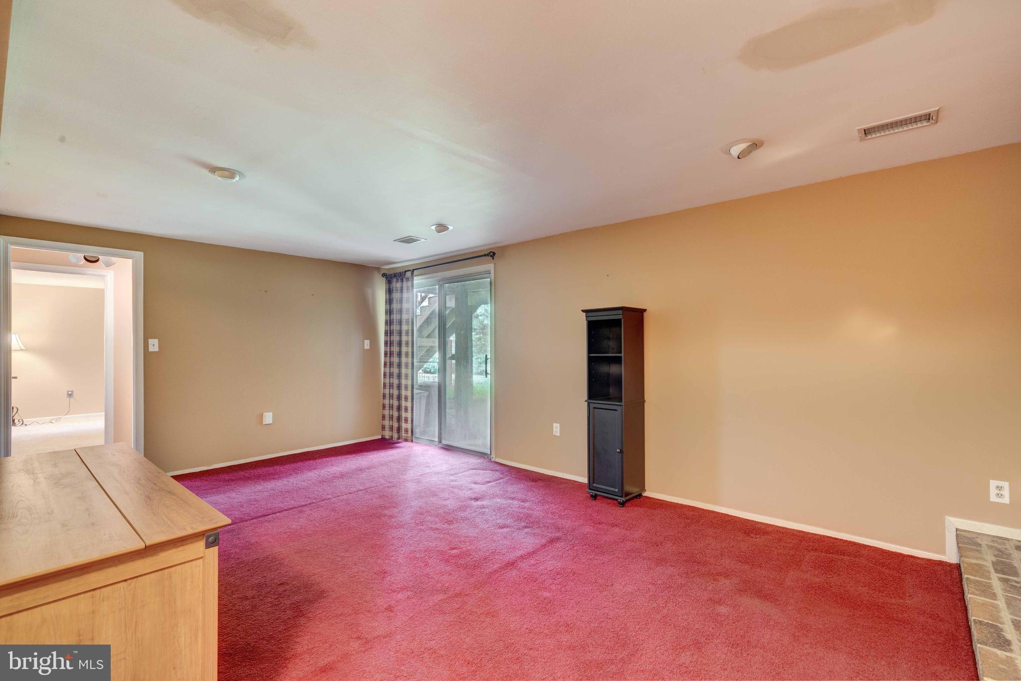 5698 Linton Road Sykesville, MD 21784 - Photo 25 of 42 Lower Level Rec Room w/slider to yard