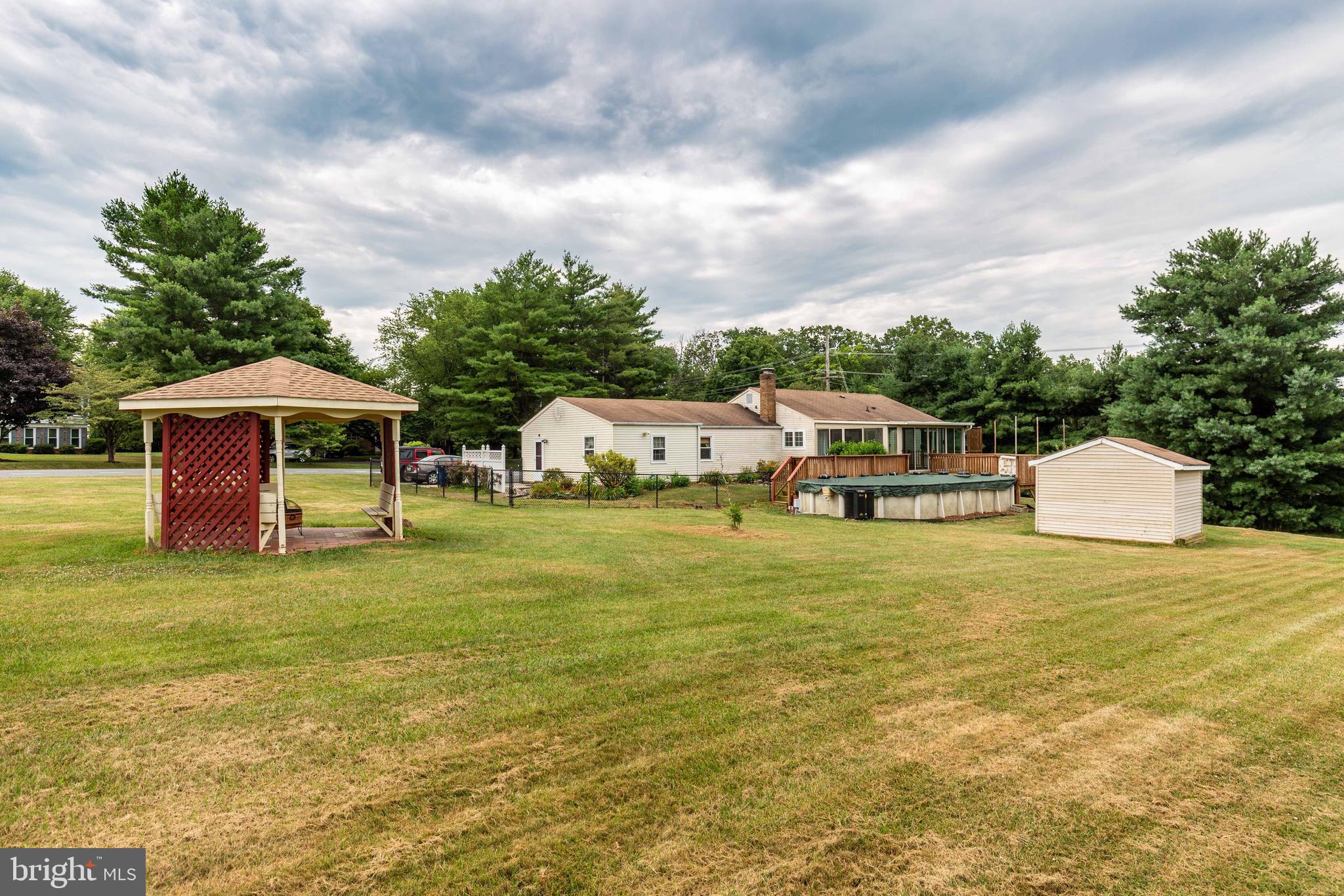 5698 Linton Road Sykesville, MD 21784 - Photo 33 of 42 Rear View of yard