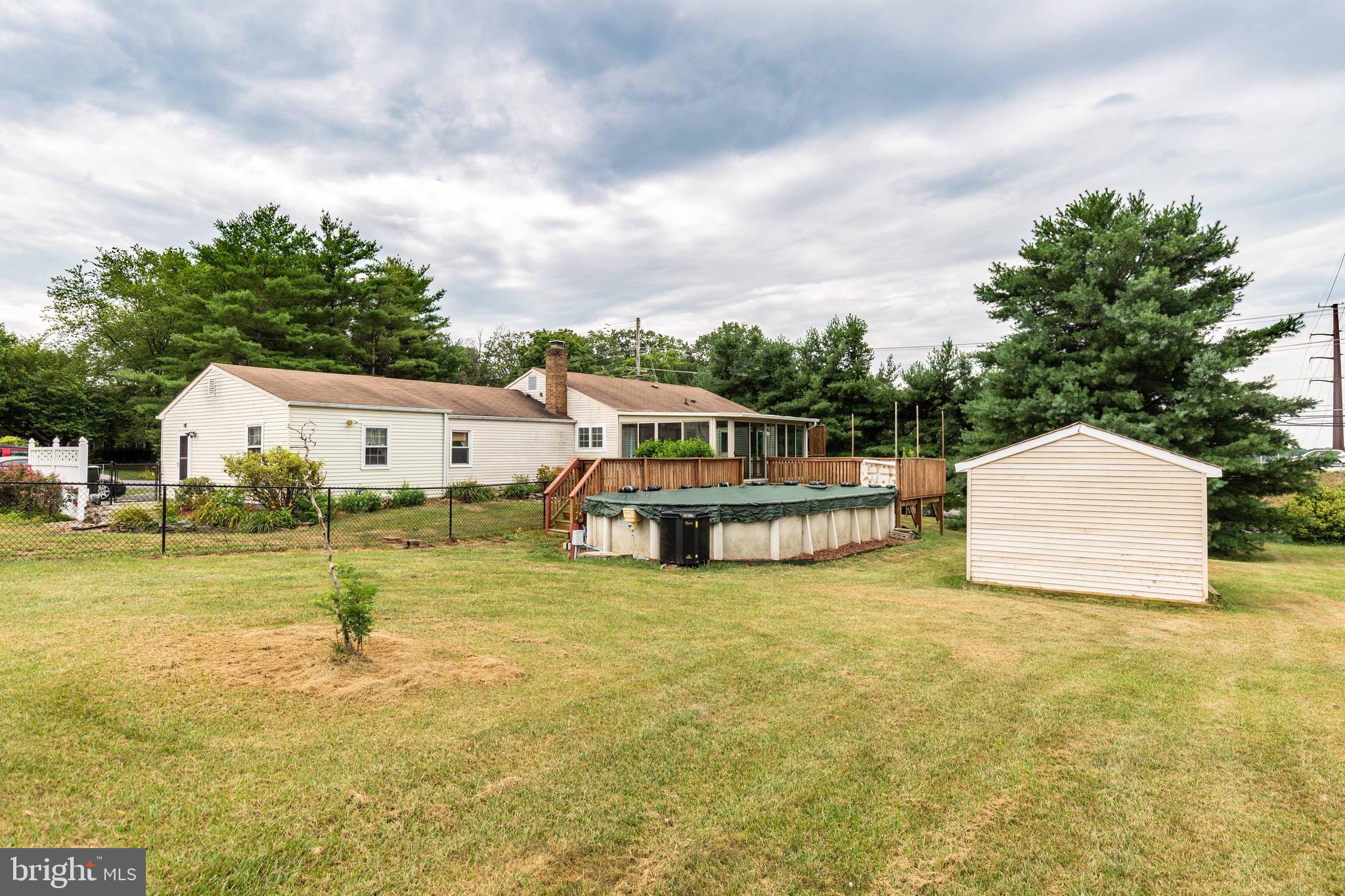 5698 Linton Road Sykesville, MD 21784 - Photo 37 of 42 Rear View