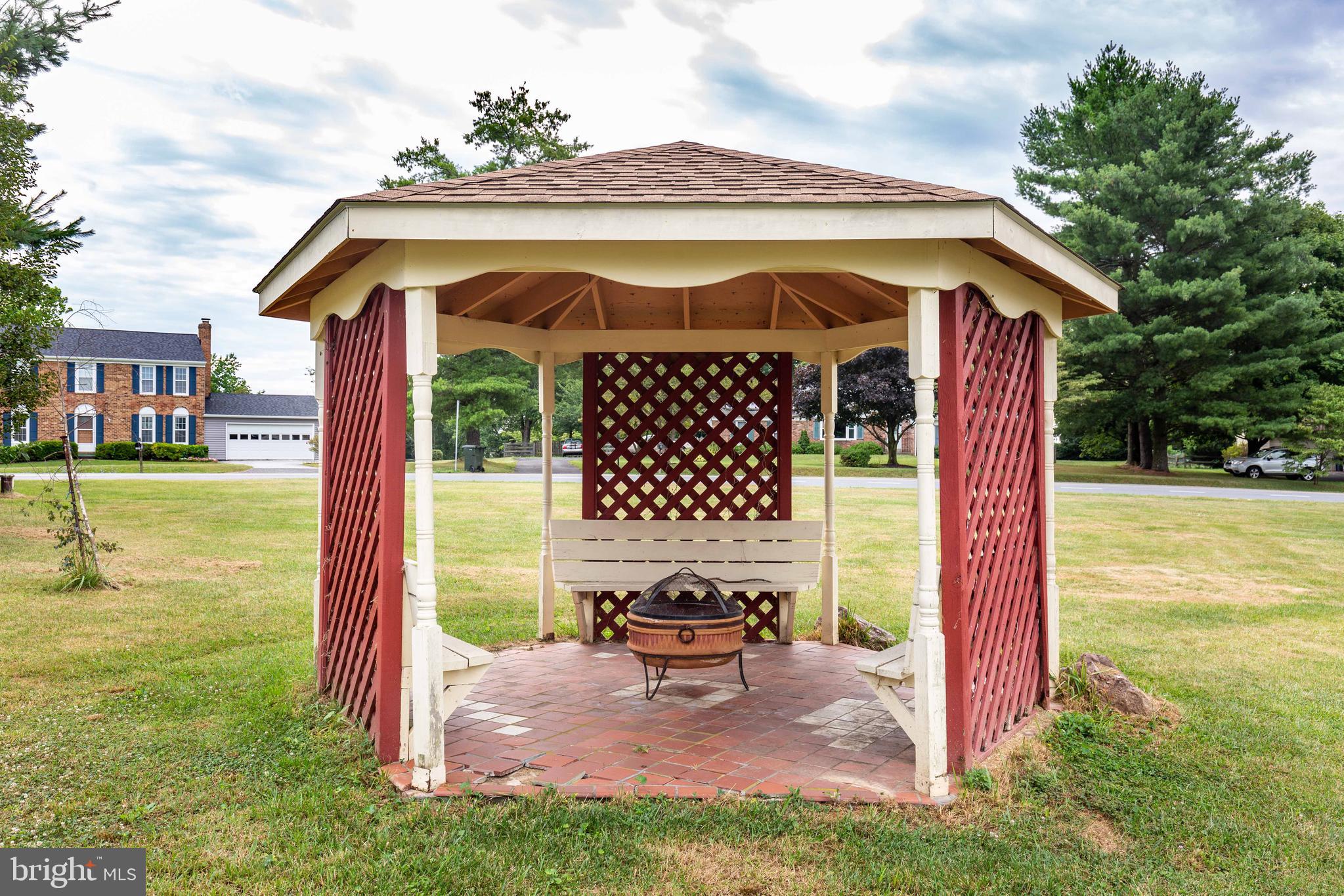 5698 Linton Road Sykesville, MD 21784 - Photo 38 of 42 Gazebo