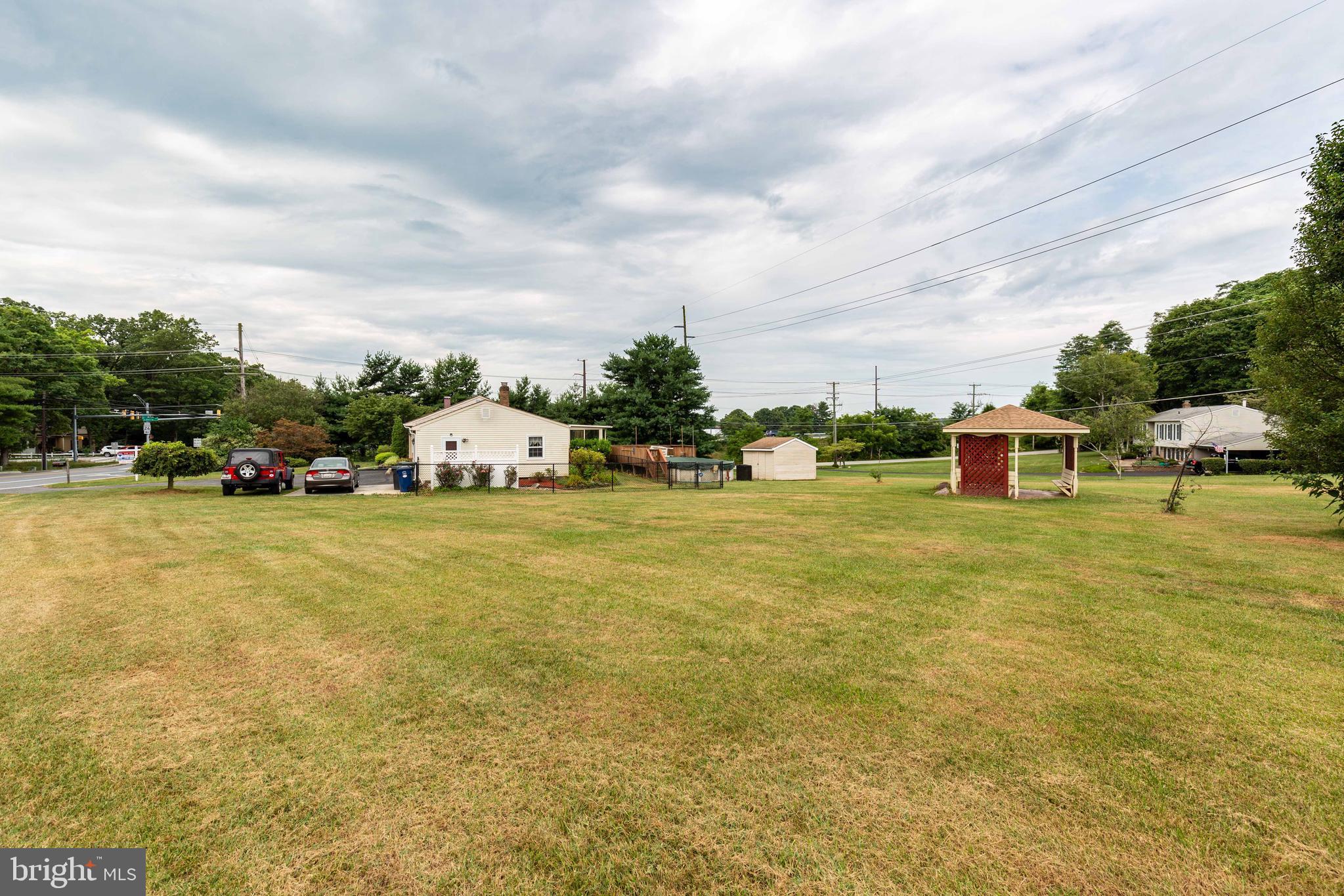 5698 Linton Road Sykesville, MD 21784 - Photo 41 of 42 Side Yard View