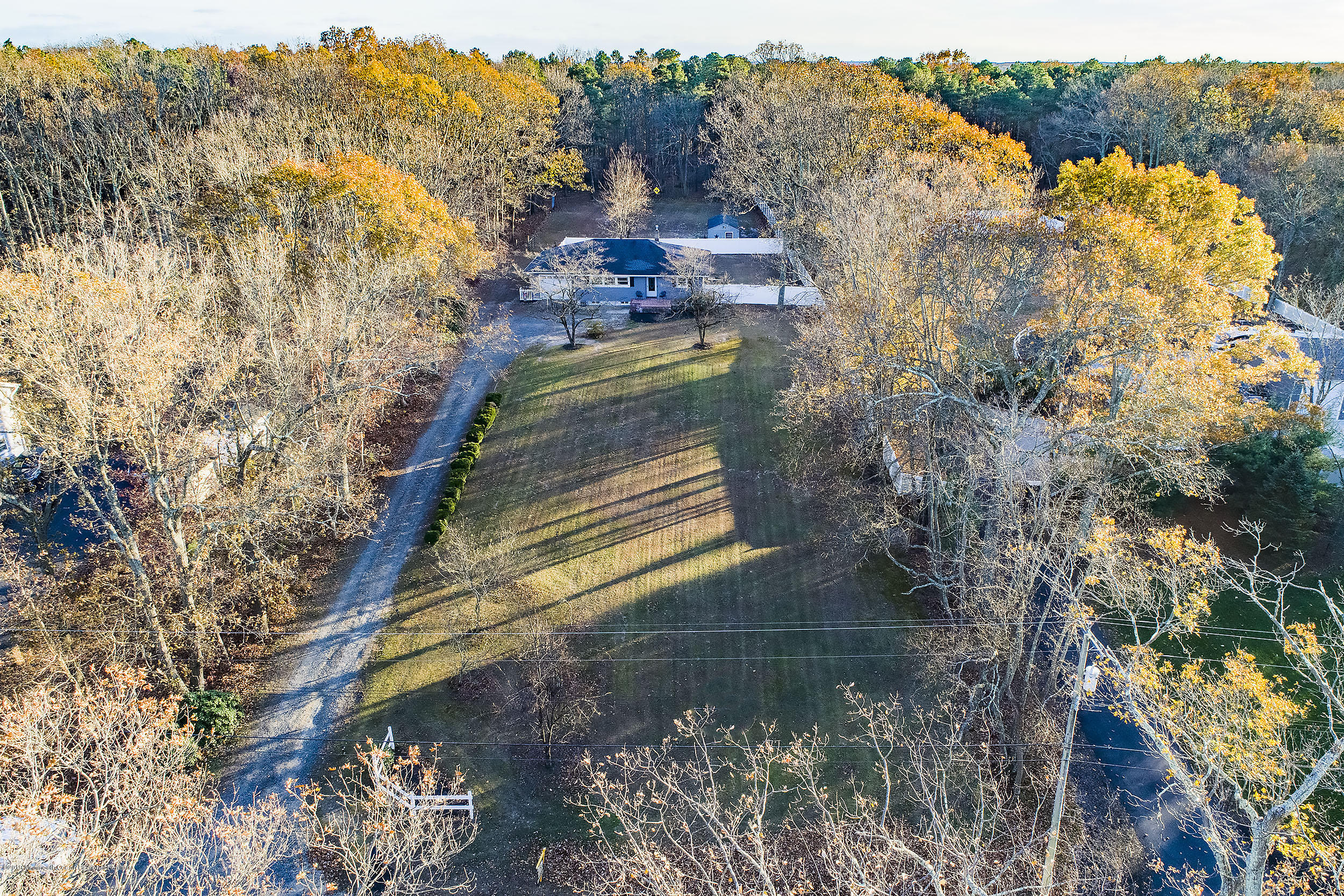 250 Windeler Road Howell, NJ 07731 - Photo 9 of 35 Front4